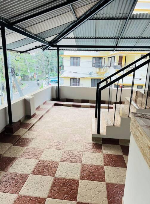 Home At Guruvayur 2 Ac Room,1 Single Bed,Kitchen Luaran gambar